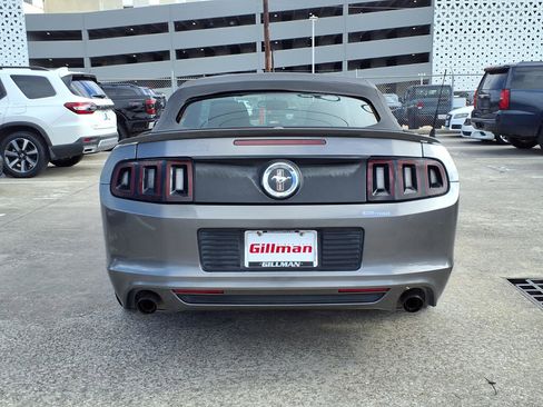 Used 2013 Ford Mustang Premium RWD image 21