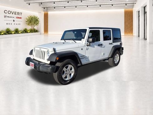 Used 2017 Jeep Wrangler Unlimited Sport w/ Quick Order Package 24S AWD/4WD image 4