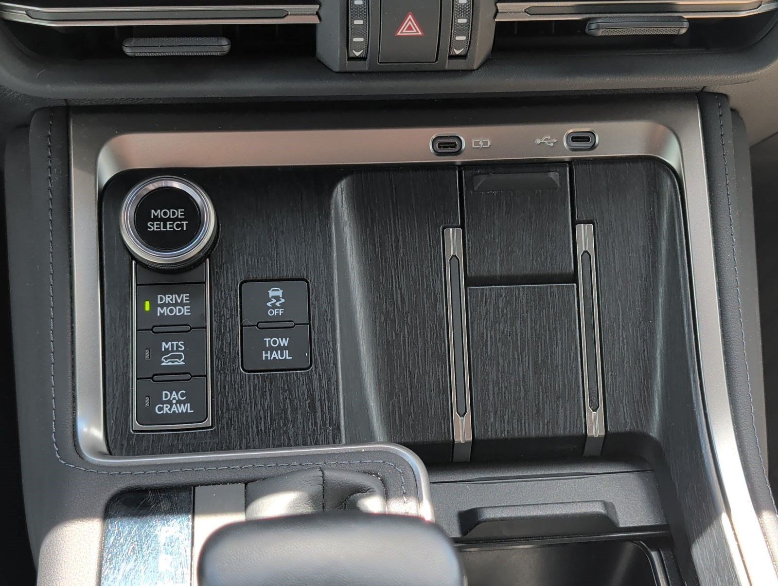 Used 2025 Lexus GX 550 AWD/4WD image 20