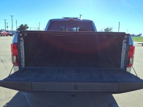 Used 2020 Ford F150 XLT w/ Equipment Group 302A Luxury AWD/4WD image 18