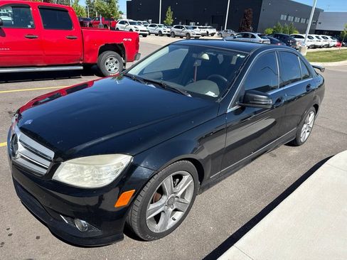 Used 2010 Mercedes-Benz C 300 4MATIC Sedan image 1