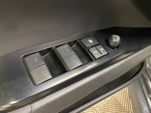 Used 2025 Toyota Camry LE w/ Convenience Package image 23