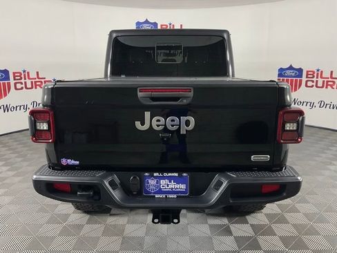 Used 2020 Jeep Gladiator Overland w/ Popular Equipment Package image 4