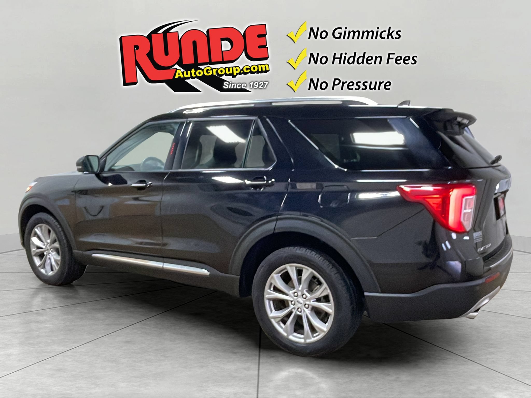 Used 2023 Ford Explorer Limited w/ Equipment Group 301A AWD/4WD image 4