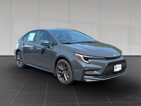 New 2026 Toyota Corolla SE FWD image 33