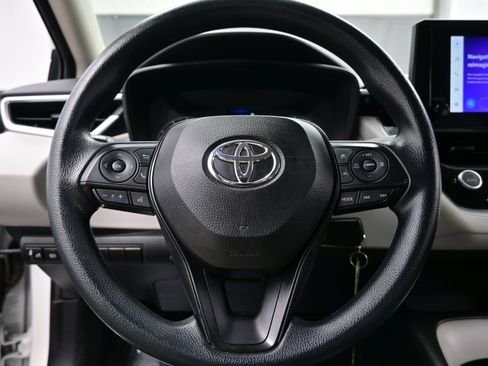 Used 2024 Toyota Corolla LE FWD image 21