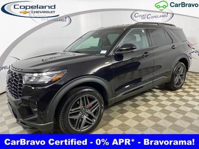 Used 2025 Ford Explorer ST-Line w/ ST-Line Street Pack