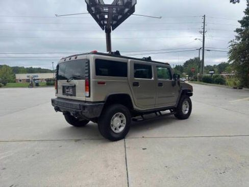 Used 2004 HUMMER H2 AWD/4WD image 15