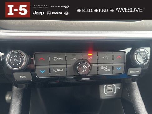 New 2026 Jeep Compass Limited w/ Sun, Sound & Navigation Group image 15