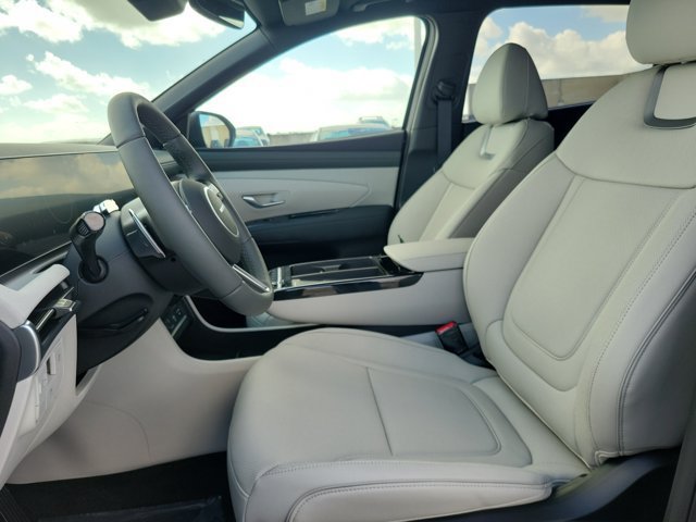 New 2026 Hyundai Tucson Limited FWD image 9