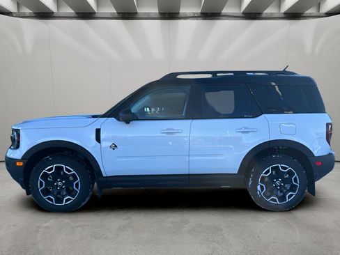 New 2025 Ford Bronco Sport Outer Banks w/ Outer Banks Tech Package+ AWD/4WD image 2
