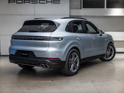 Certified 2026 Porsche Cayenne S image 5