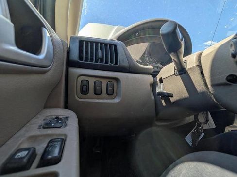 Used 2006 Mitsubishi Endeavor Limited AWD/4WD image 38