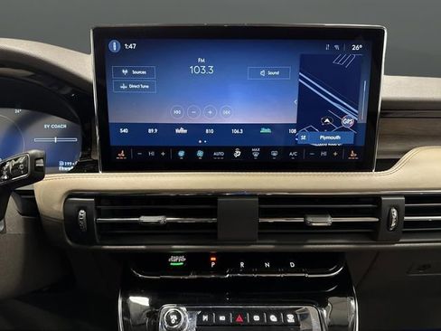 Used 2024 Lincoln Corsair Grand Touring w/ Equipment Group 301A image 9