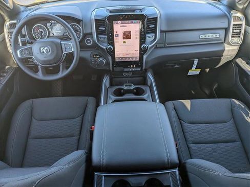 New 2026 RAM 1500 Big Horn AWD/4WD image 15
