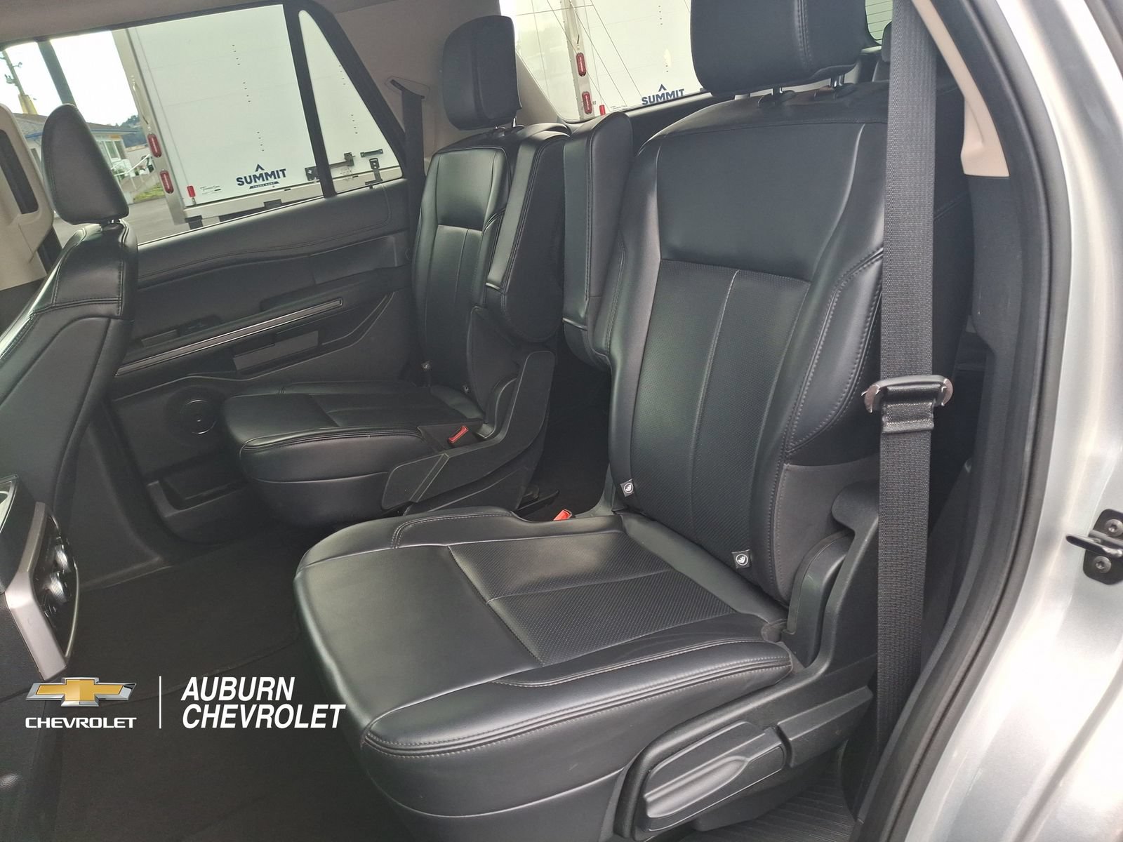 Used 2024 Ford Expedition XLT AWD/4WD image 18