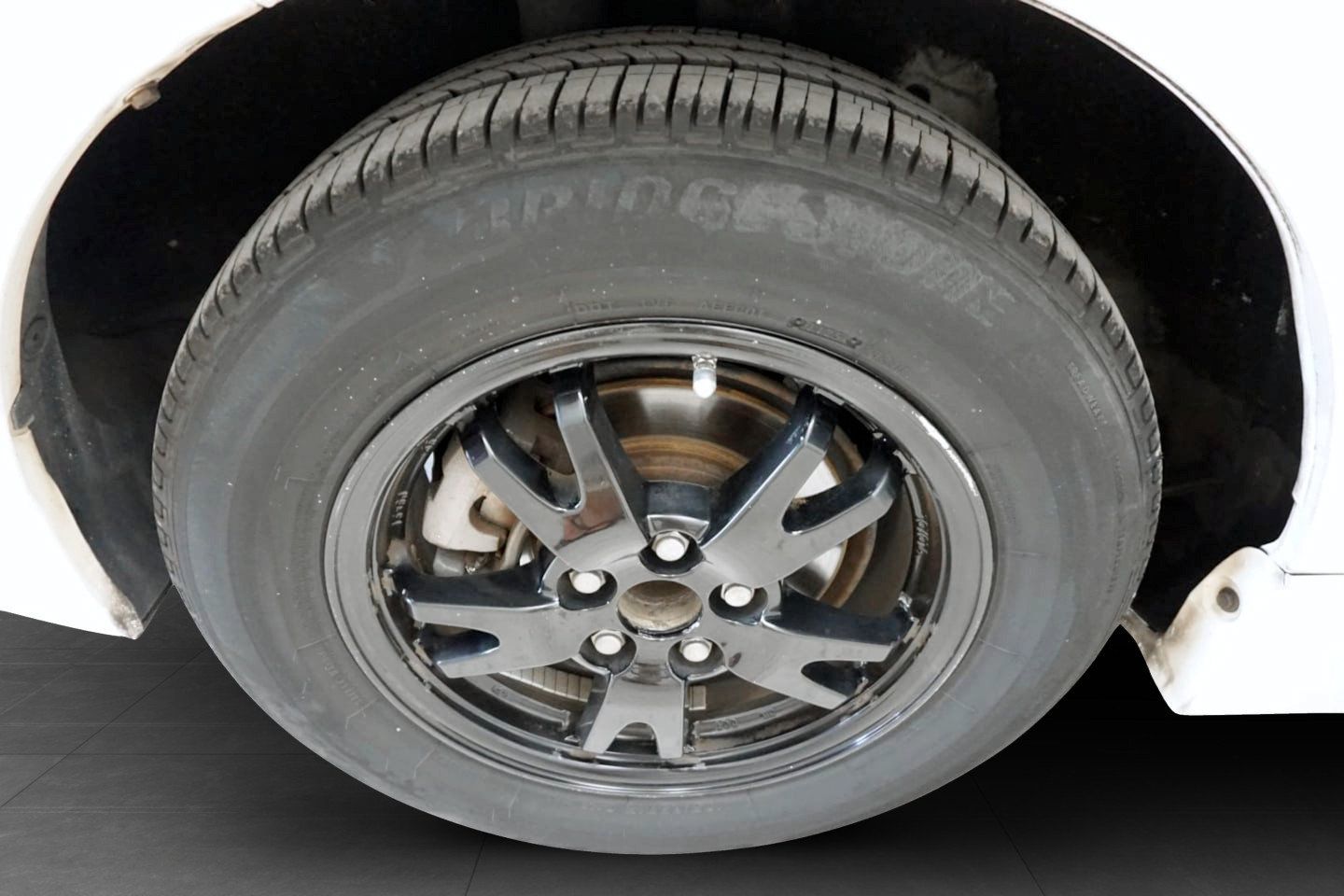 Used 2015 Toyota Prius Three FWD image 22