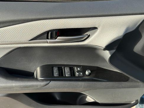 New 2026 Toyota Camry SE (Natl) image 12