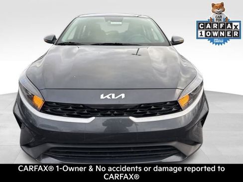 Used 2023 Kia Forte LXS w/ LXS Technology Package image 4