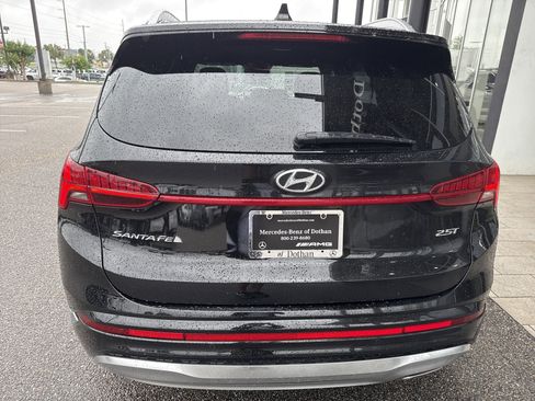 Used 2023 Hyundai Santa Fe Calligraphy w/ Cargo Package FWD image 3