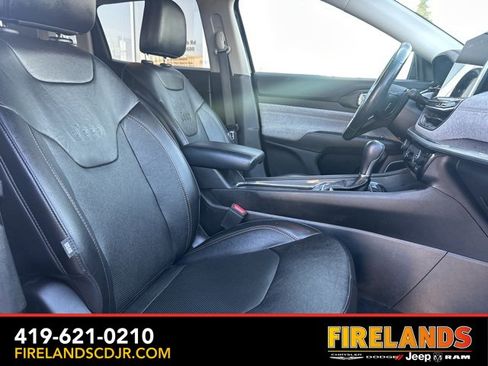 Used 2022 Jeep Compass Latitude image 20