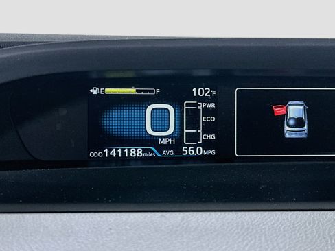 Used 2016 Toyota Prius Three Touring FWD image 19