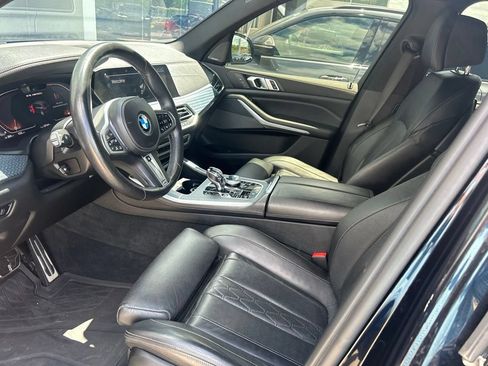 Used 2021 BMW X5 M50i w/ Executive Package AWD/4WD image 27
