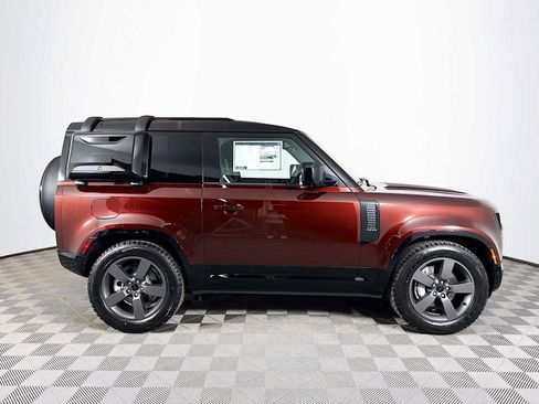 New 2026 Land Rover Defender 90 X-Dynamic SE AWD/4WD image 4