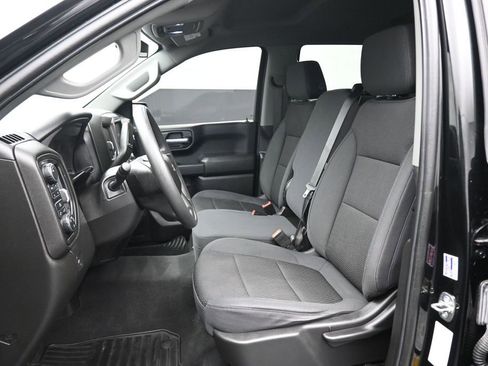 Used 2020 Chevrolet Silverado 1500 Custom Trail Boss w/ Custom Convenience Package AWD/4WD image 12