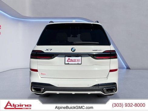 Used 2023 BMW X7 xDrive40i w/ M Sport Package AWD/4WD image 4