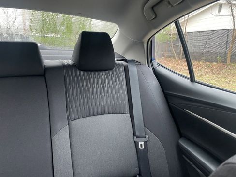 Used 2025 Toyota Camry LE image 35