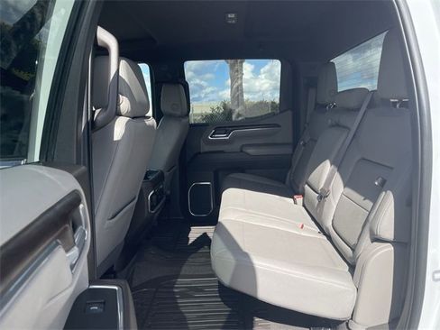 Used 2023 GMC Sierra 1500 SLT w/ SLT Premium Package image 25