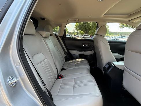 Used 2025 Honda HR-V EX-L image 30