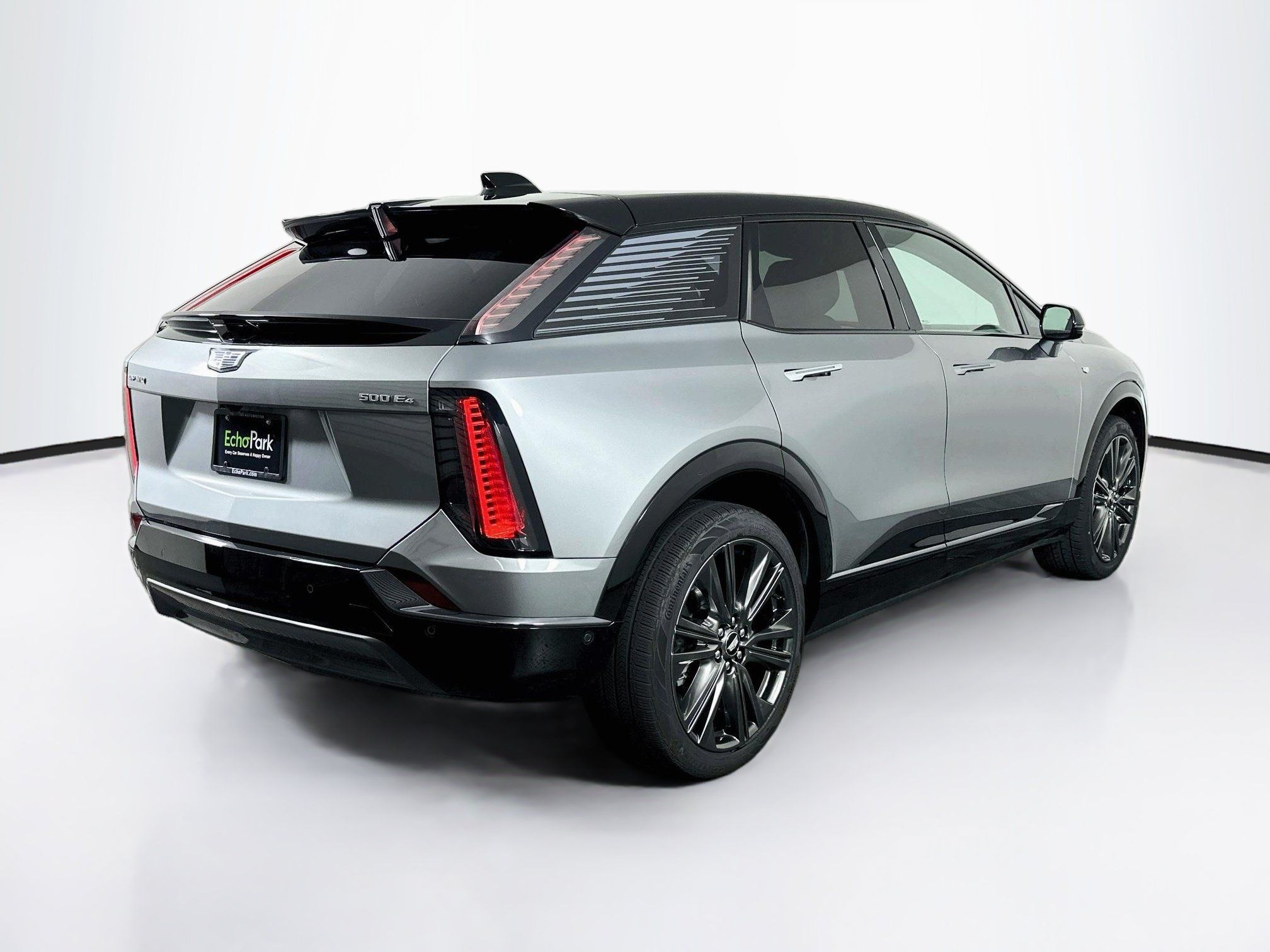 Used 2025 Cadillac Optiq Sport 2 AWD/4WD image 9