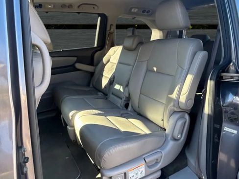 Used 2015 Honda Odyssey EX-L image 15