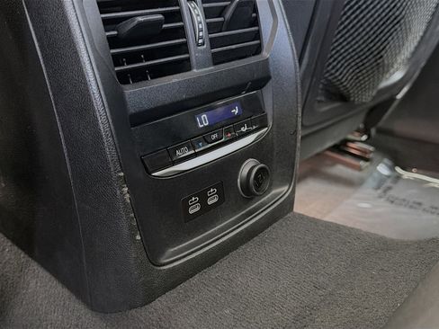 Used 2020 BMW 330i Sedan w/ Convenience Package image 17