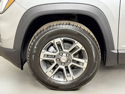 New 2026 GMC Terrain Elevation image 19