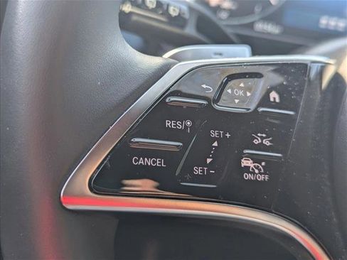 Used 2025 Mercedes-Benz E 450 4MATIC All-Terrain Wagon image 8