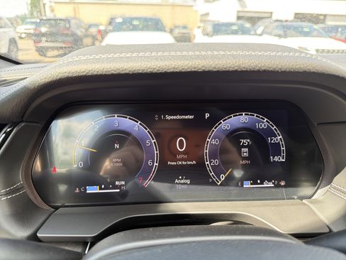 New 2026 Jeep Grand Cherokee Limited AWD/4WD image 17
