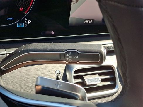 Certified 2025 Mercedes-Benz GLE 350 4MATIC image 11