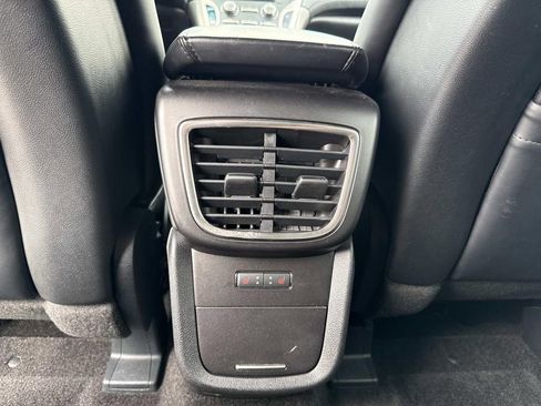 Used 2018 Lincoln MKX Reserve w/ Luxury Package image 16