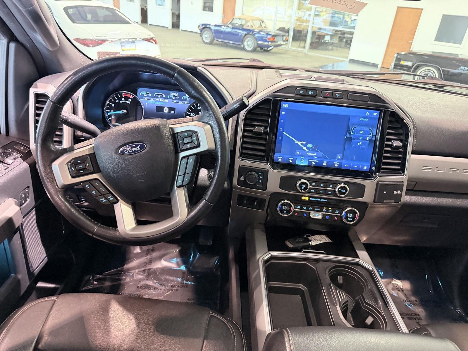 Used 2022 Ford F350 Lariat w/ Lariat Ultimate Package AWD/4WD image 36