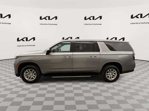 Used 2023 Chevrolet Suburban LT AWD/4WD image 1