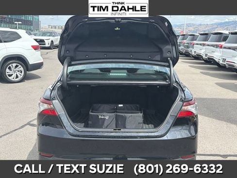 Used 2024 Toyota Camry LE FWD image 10