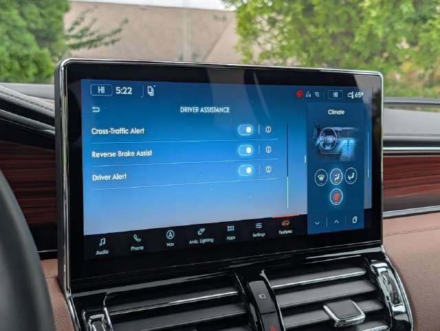 Used 2024 Lincoln Navigator L Reserve AWD/4WD image 25