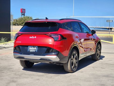 New 2026 Kia Sportage SX image 4