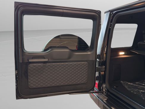 New 2026 Mercedes-Benz G 63 AMG 4MATIC image 33