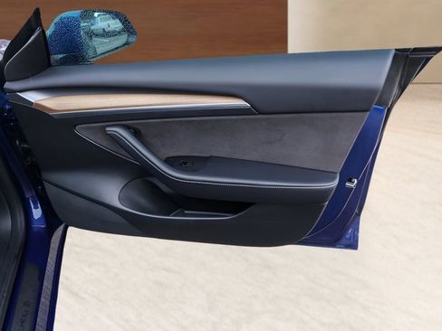 Used 2022 Tesla Model 3 Long Range image 25