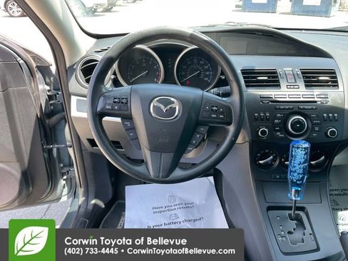 Used 2013 MAZDA MAZDA3 i Sport FWD image 21