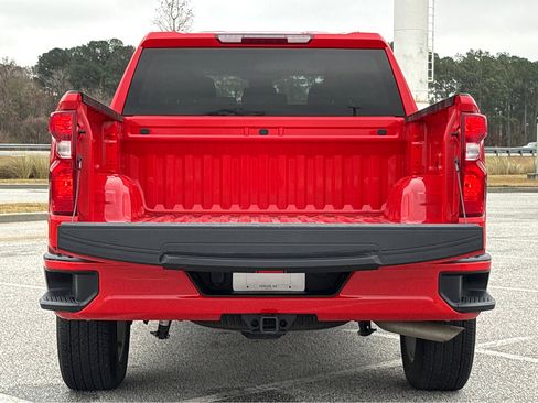 Used 2023 Chevrolet Silverado 1500 Custom image 18